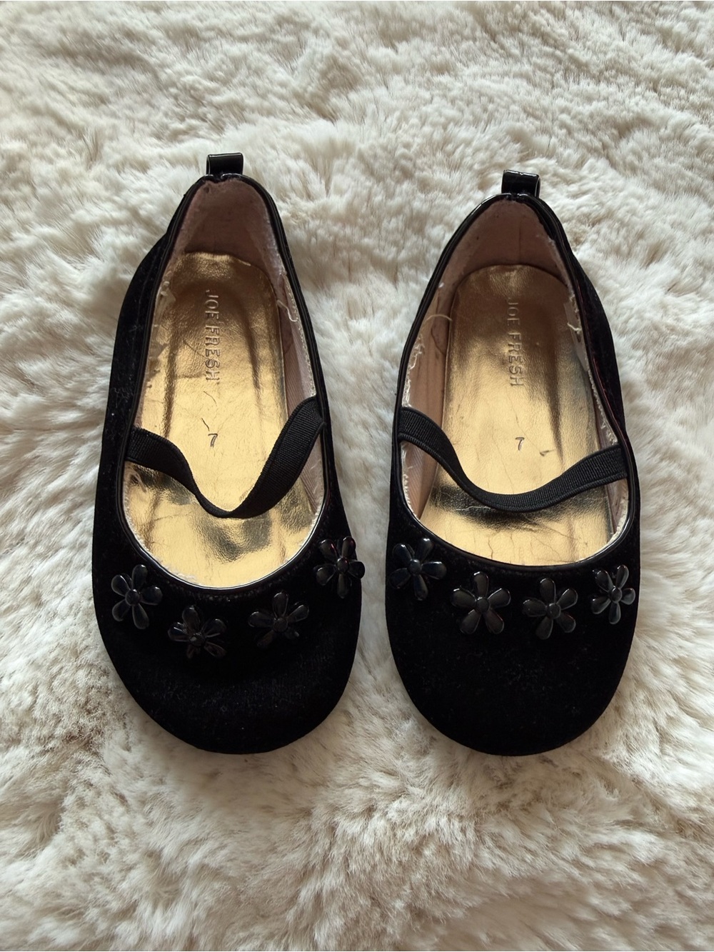 Joe Fresh Black Floral Mary Jane Girls' Dress Shoes